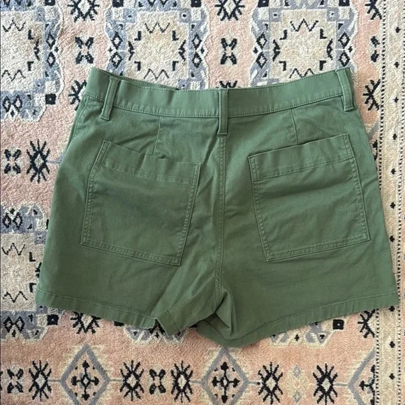 J. Crew Factory 30 High Waist Green Shorts NWOT - Picture 3 of 3